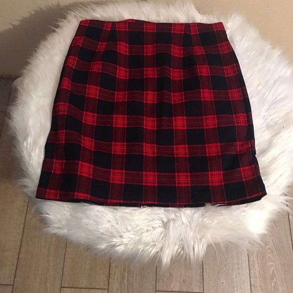Plaid skirt - Picture 7 of 7